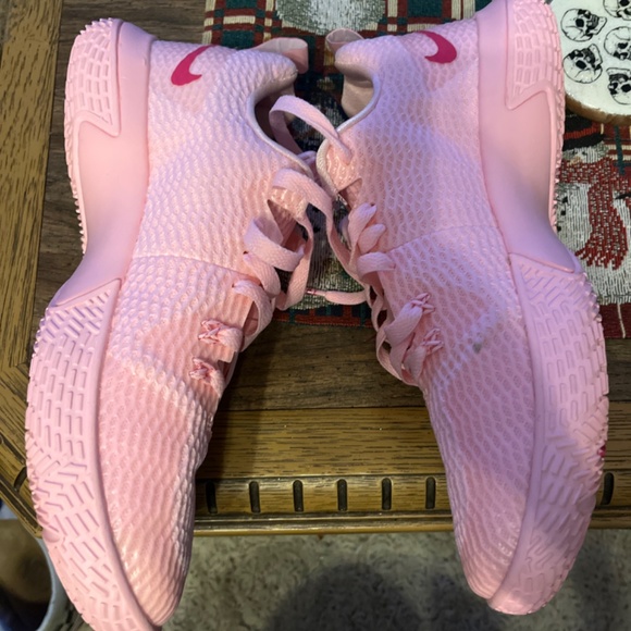 Kay Yow Nike Zoom - Picture 6 of 8